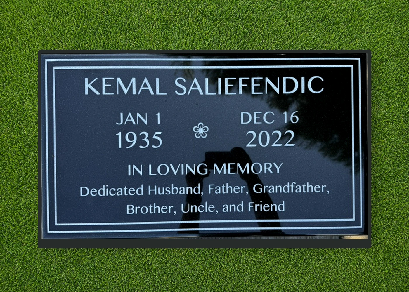 Classic black granite 28 by 16 inch flat marker